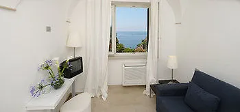 La Dolce Hotel